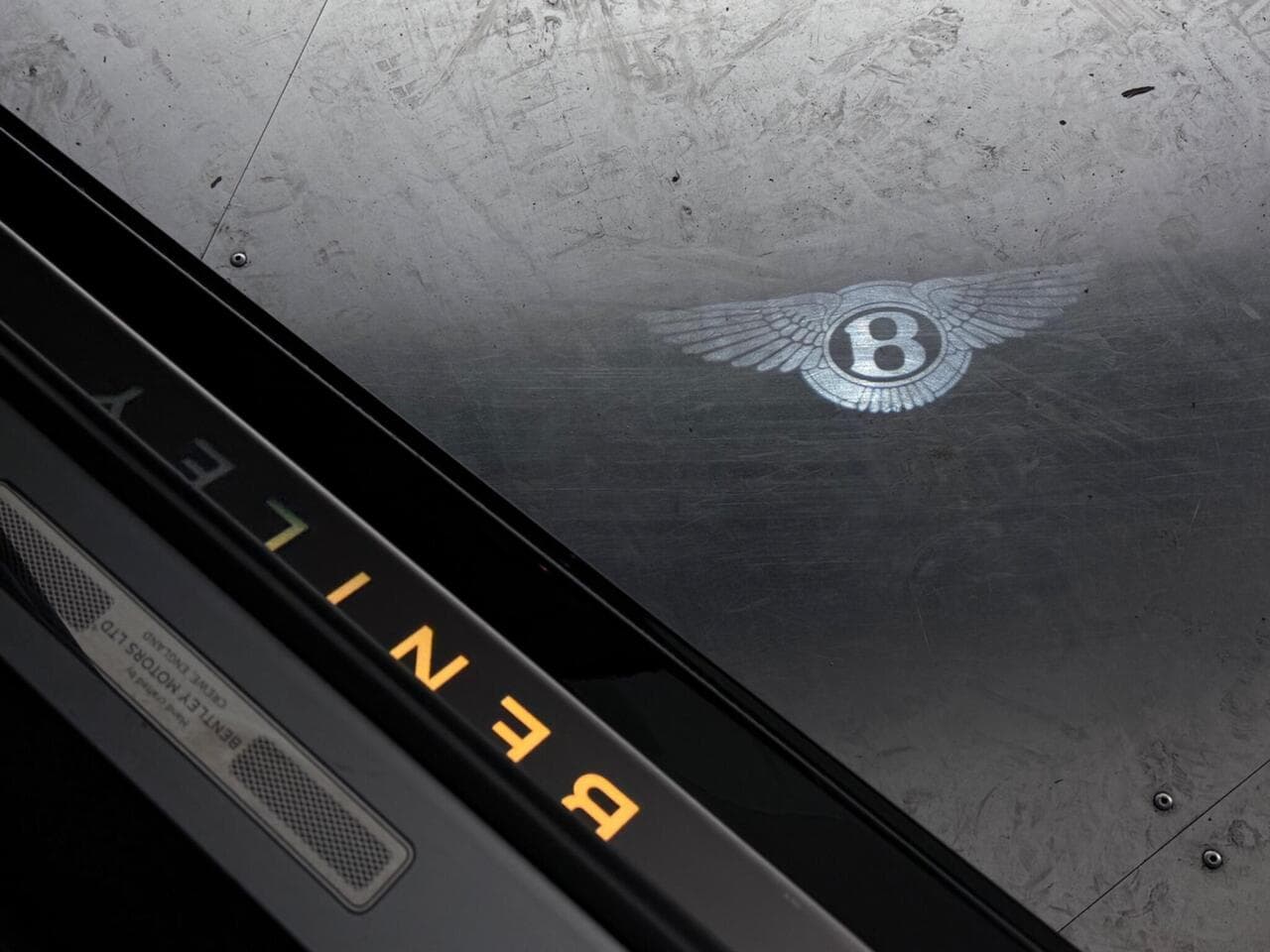 Bentley Continental thumbnail Badge Exterior