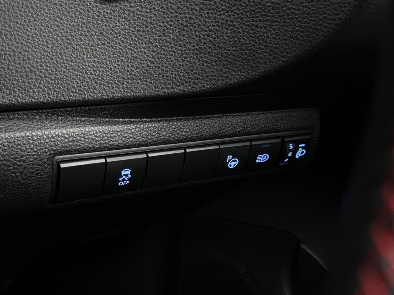 Toyota Corolla thumbnail Misc Controls