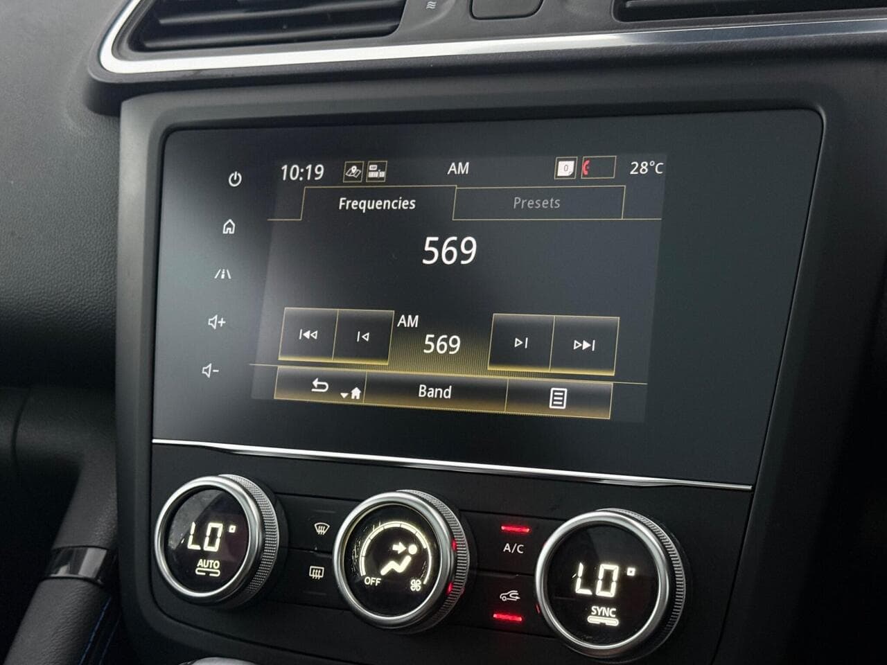 Renault Kadjar thumbnail Infotainment System