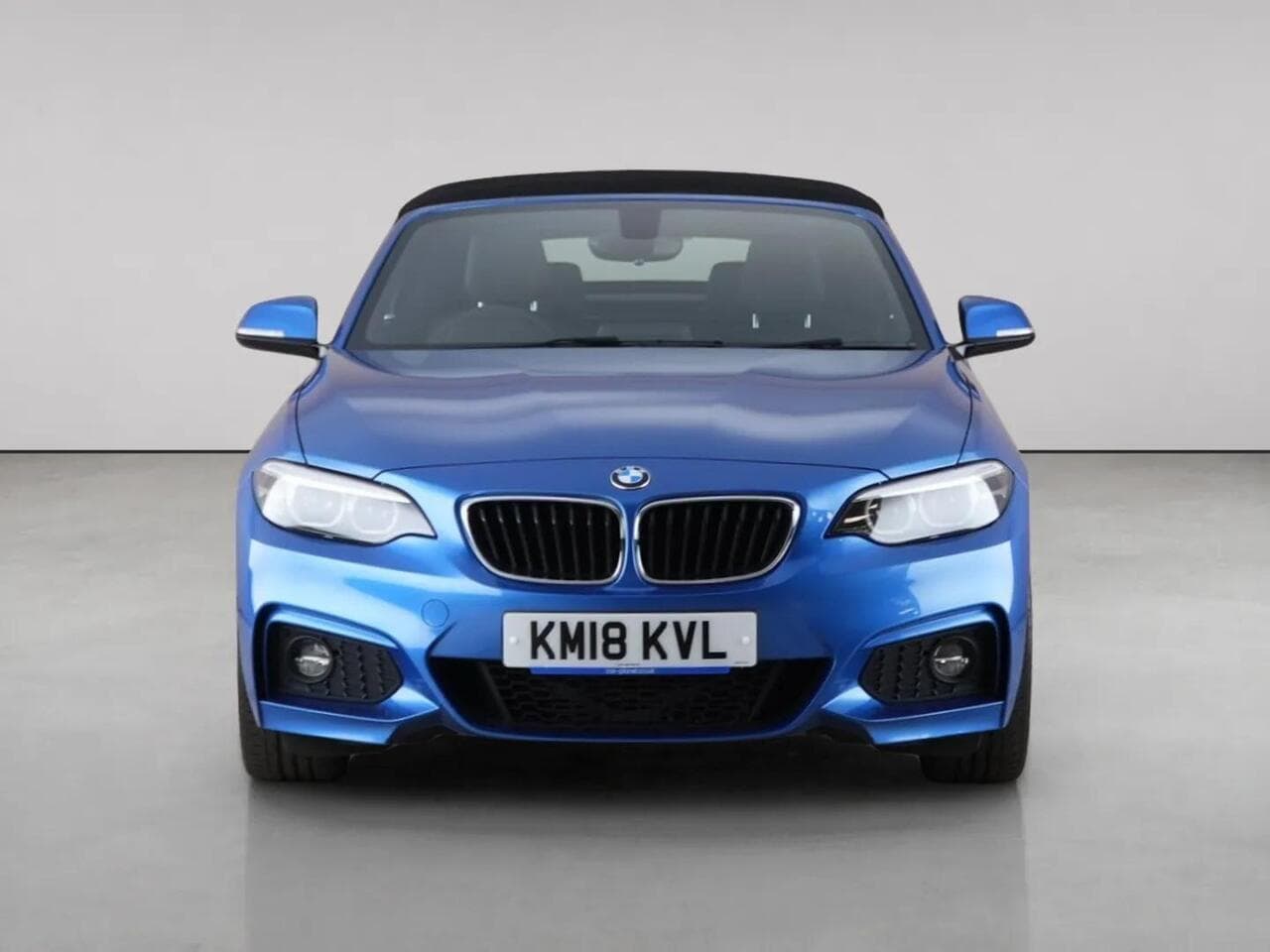 BMW 2 Series thumbnail Front