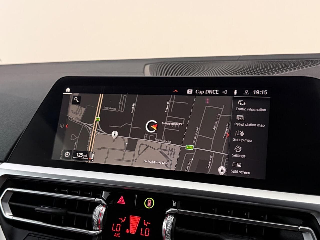 BMW 4 Series thumbnail Infotainment System