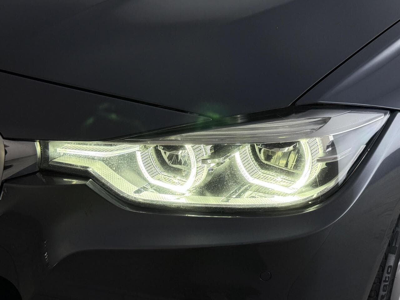 BMW 3 Series thumbnail Lights Front
