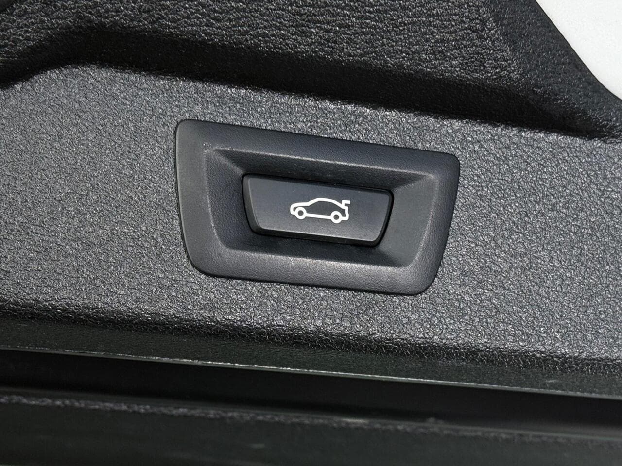 BMW X5 thumbnail Misc Controls