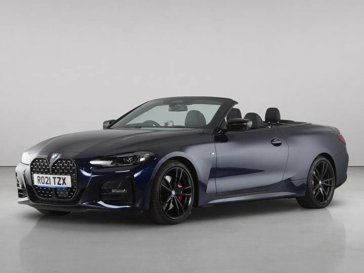BMW 4 Series thumbnail Front Left