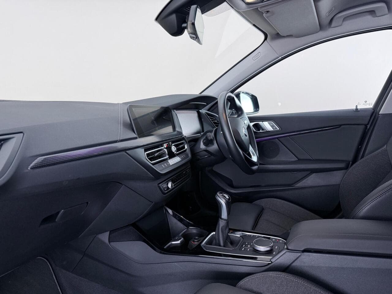 BMW 1 Series thumbnail Interior Front