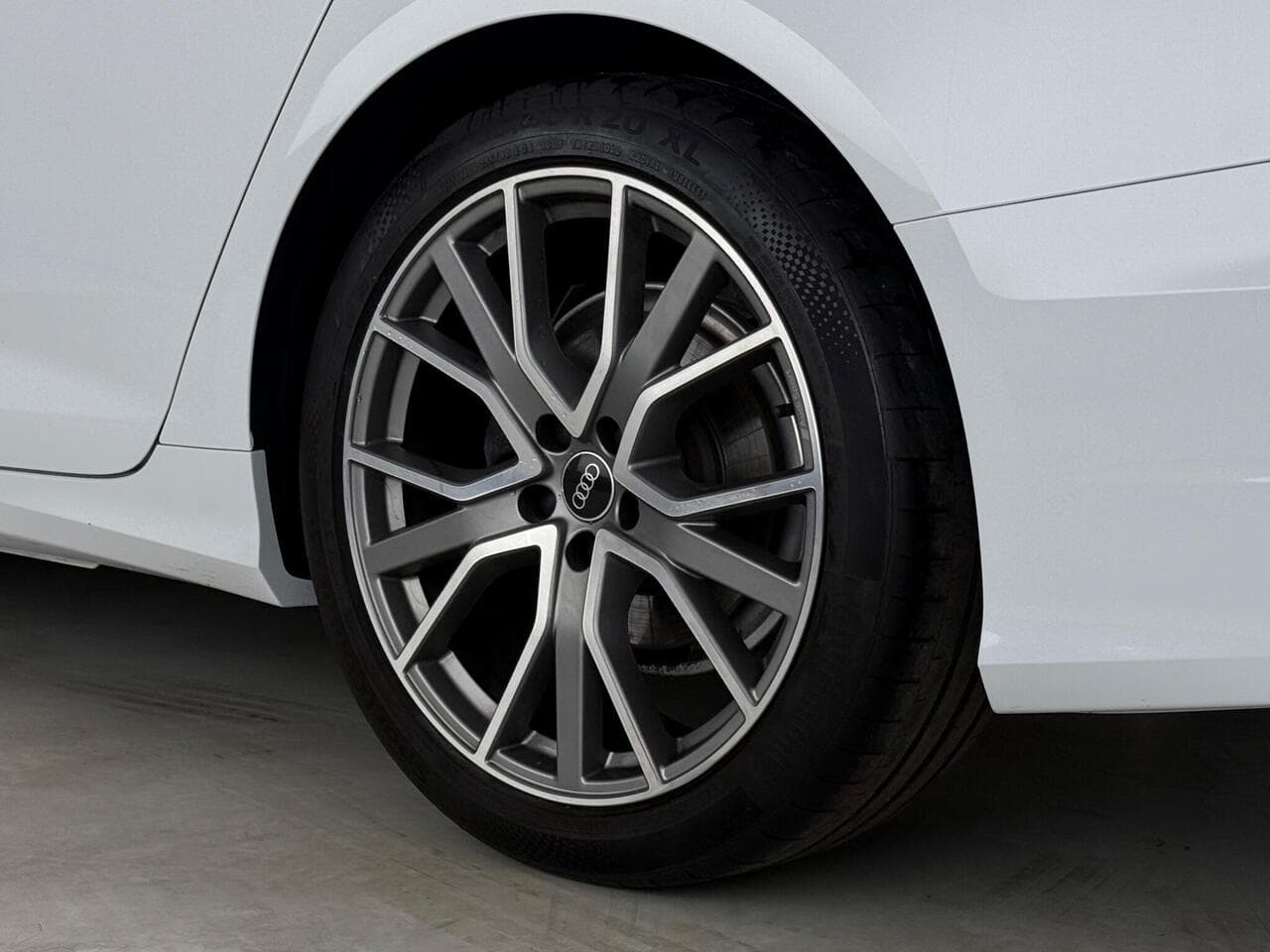Audi A6 Saloon thumbnail Wheel