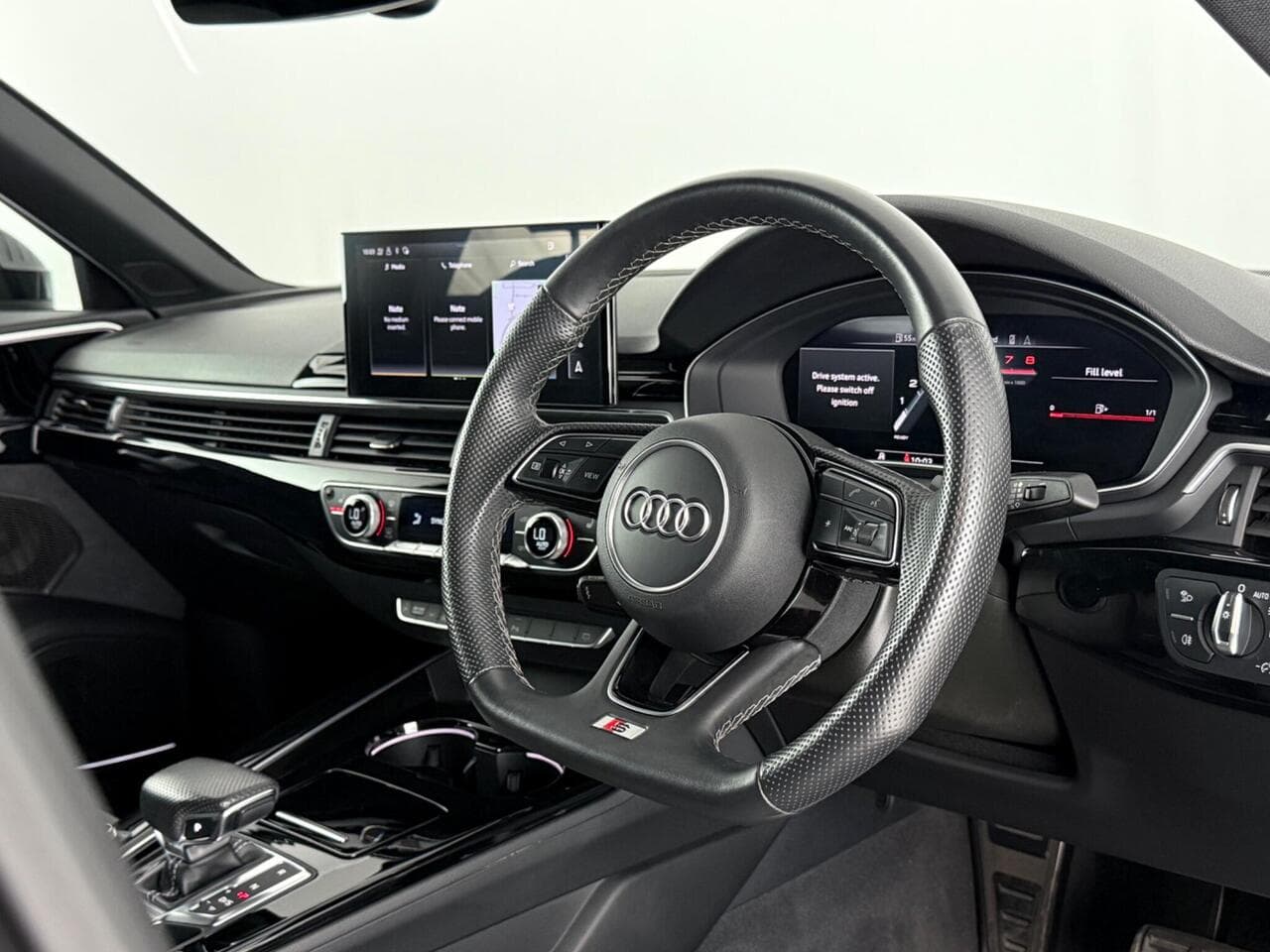Audi A4 thumbnail Interior Front
