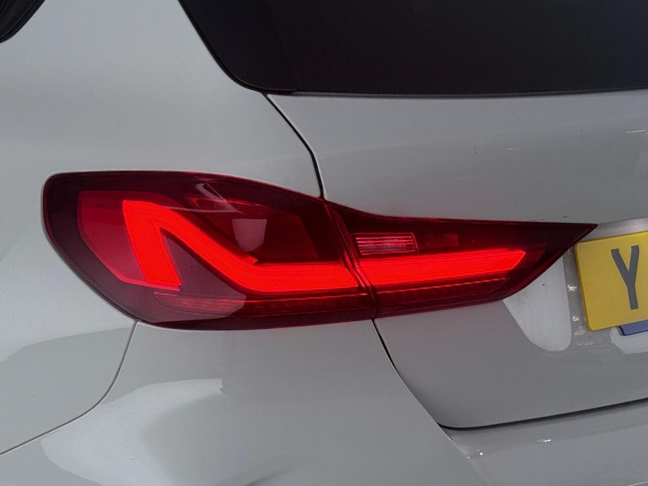 BMW 1 Series thumbnail Lights Rear
