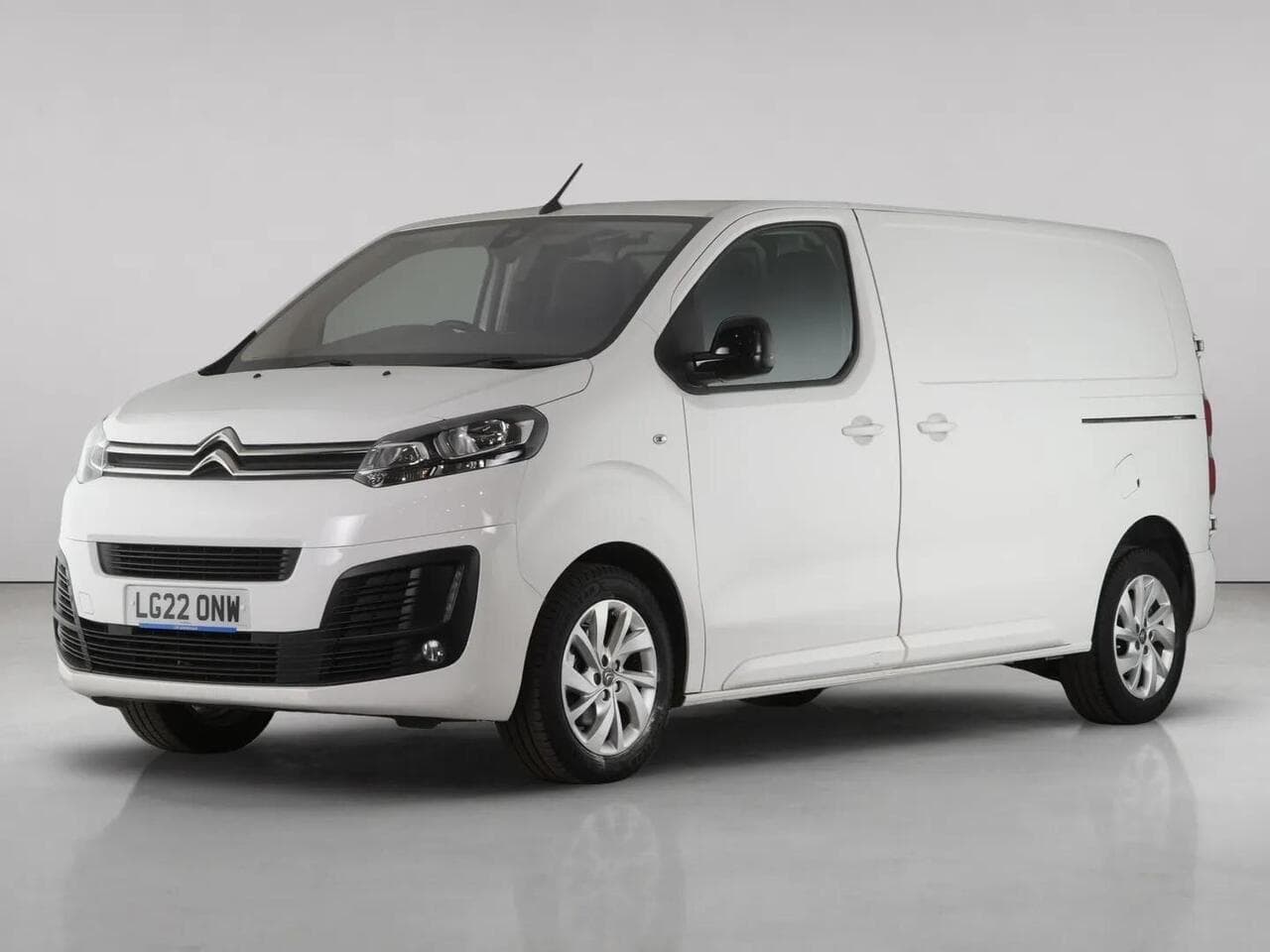 Citroen Dispatch thumbnail Front Left