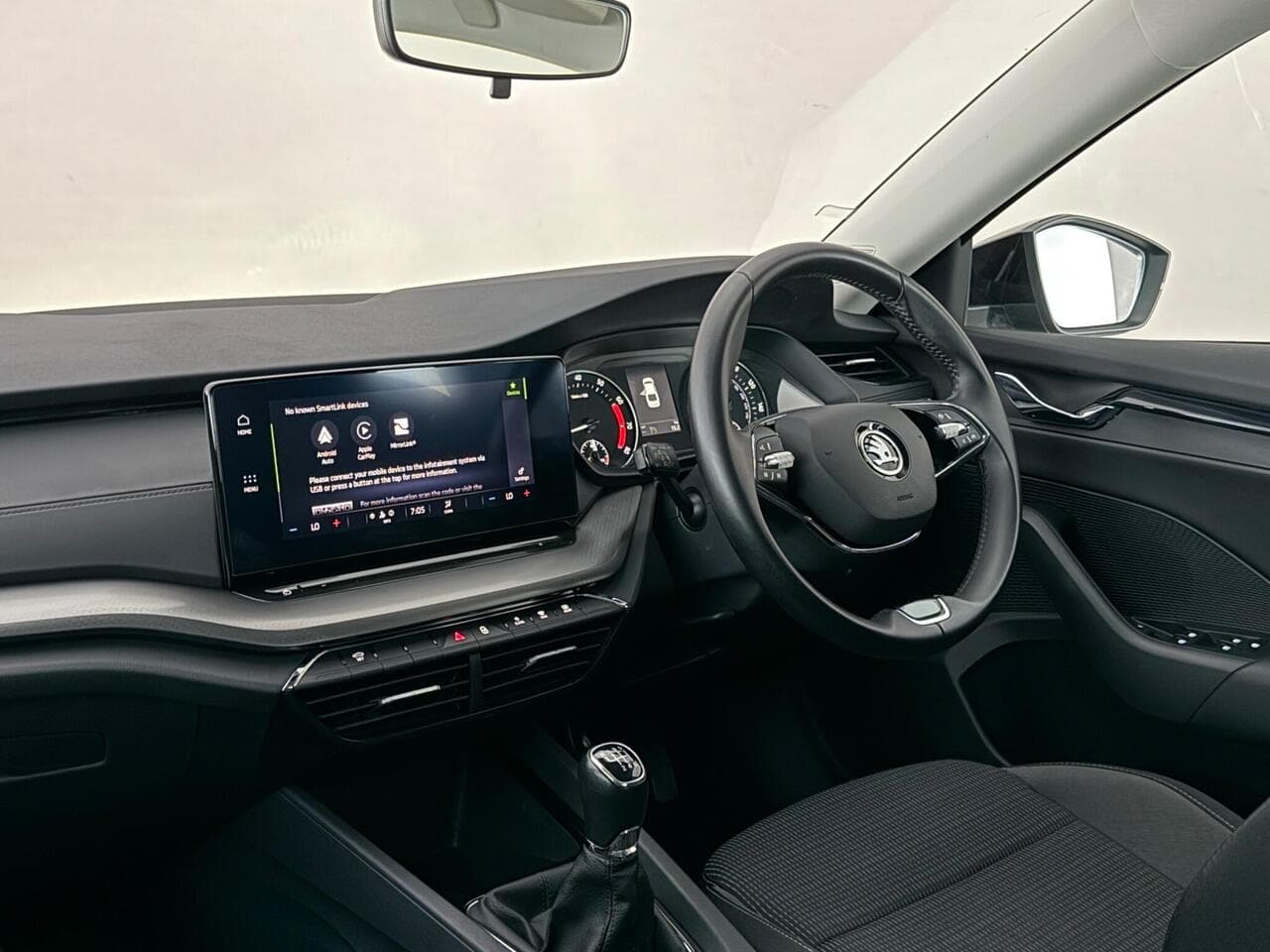 Skoda Octavia thumbnail Interior Front
