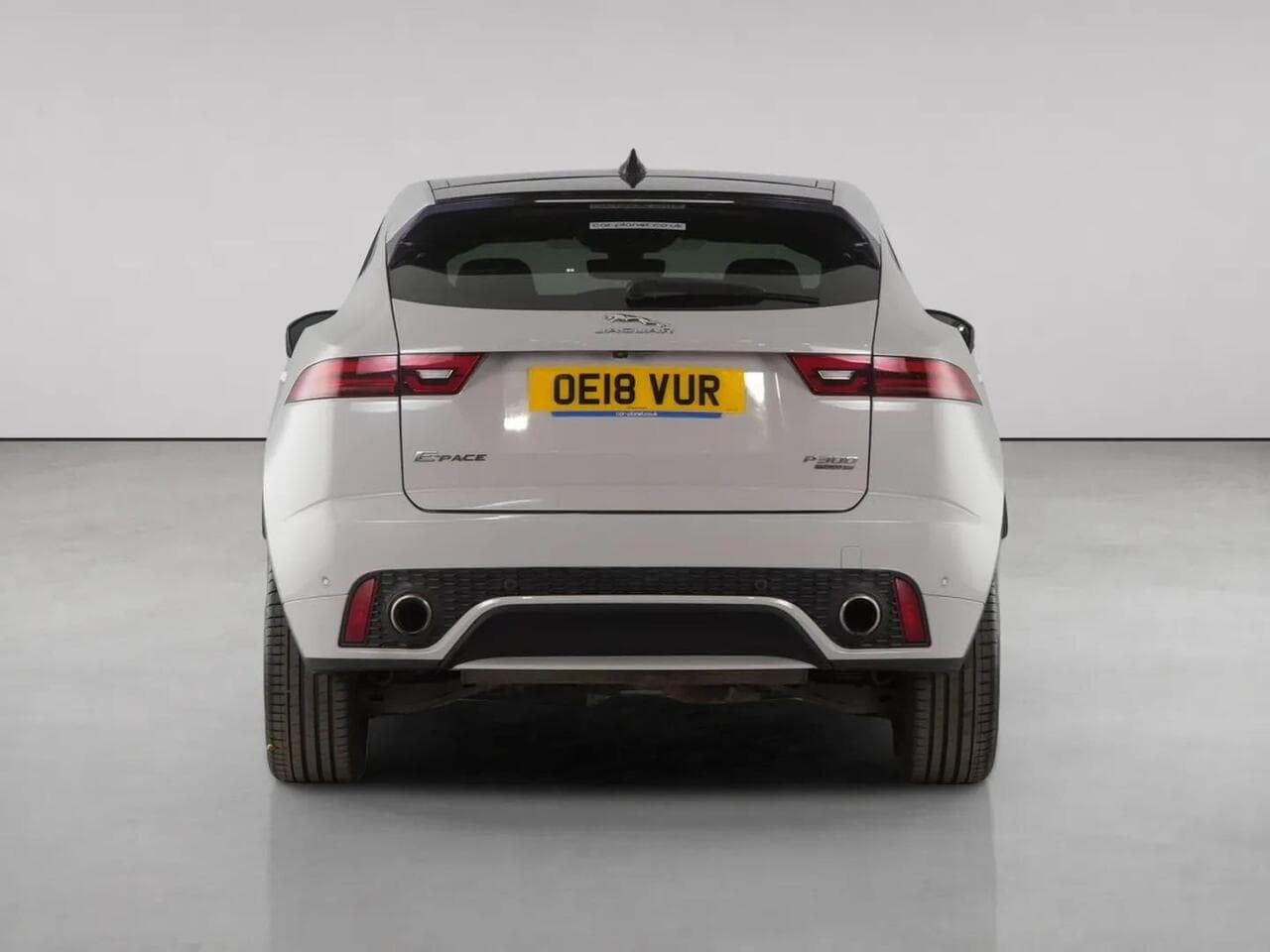 Jaguar E-PACE thumbnail Rear