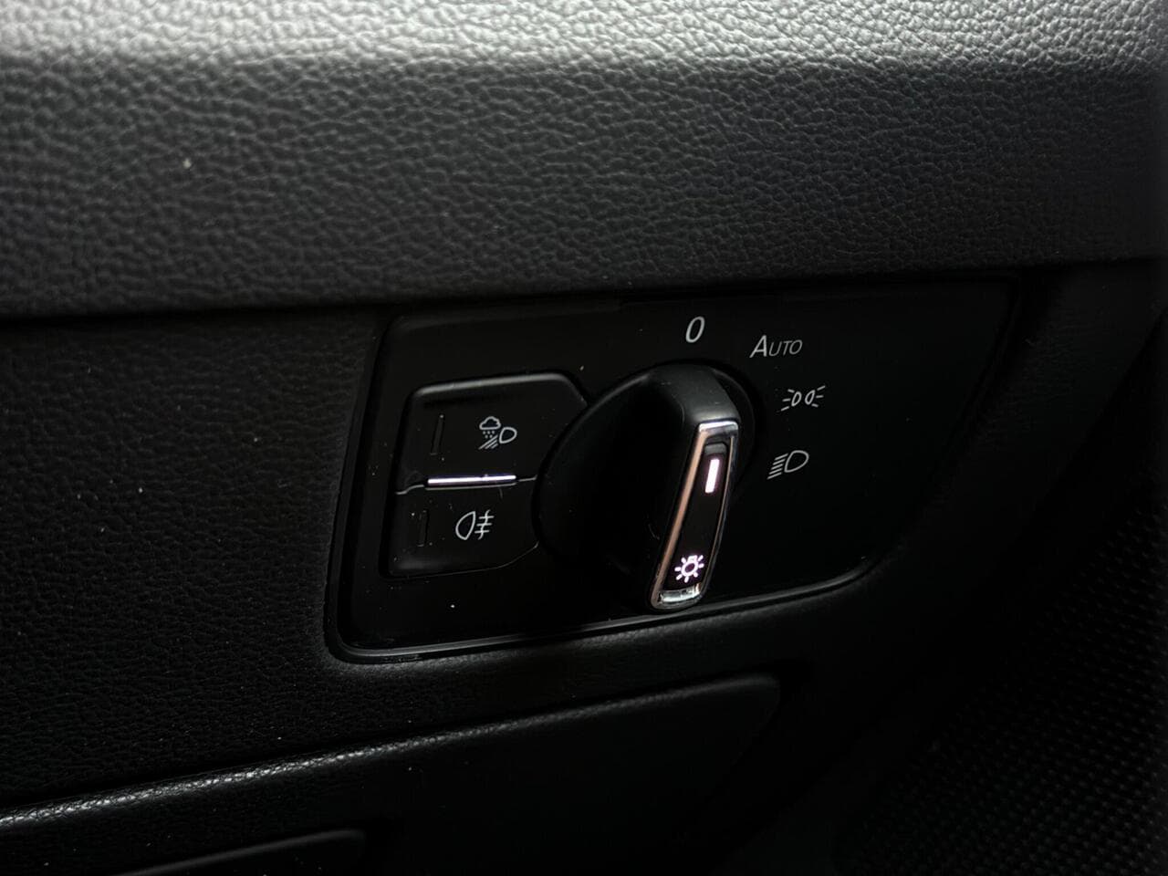 Volkswagen Arteon thumbnail Misc Controls