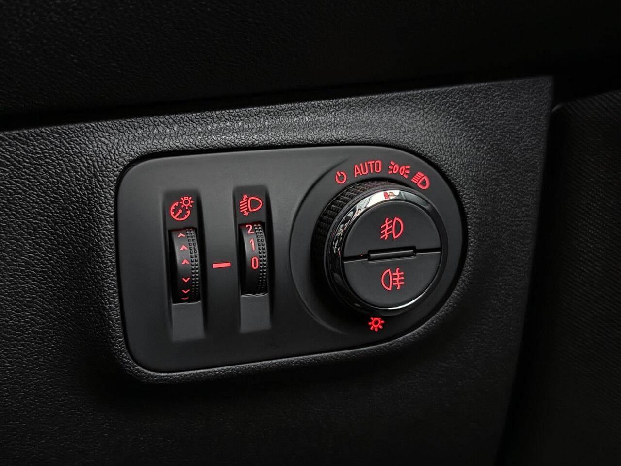 Vauxhall Corsa thumbnail Misc Controls