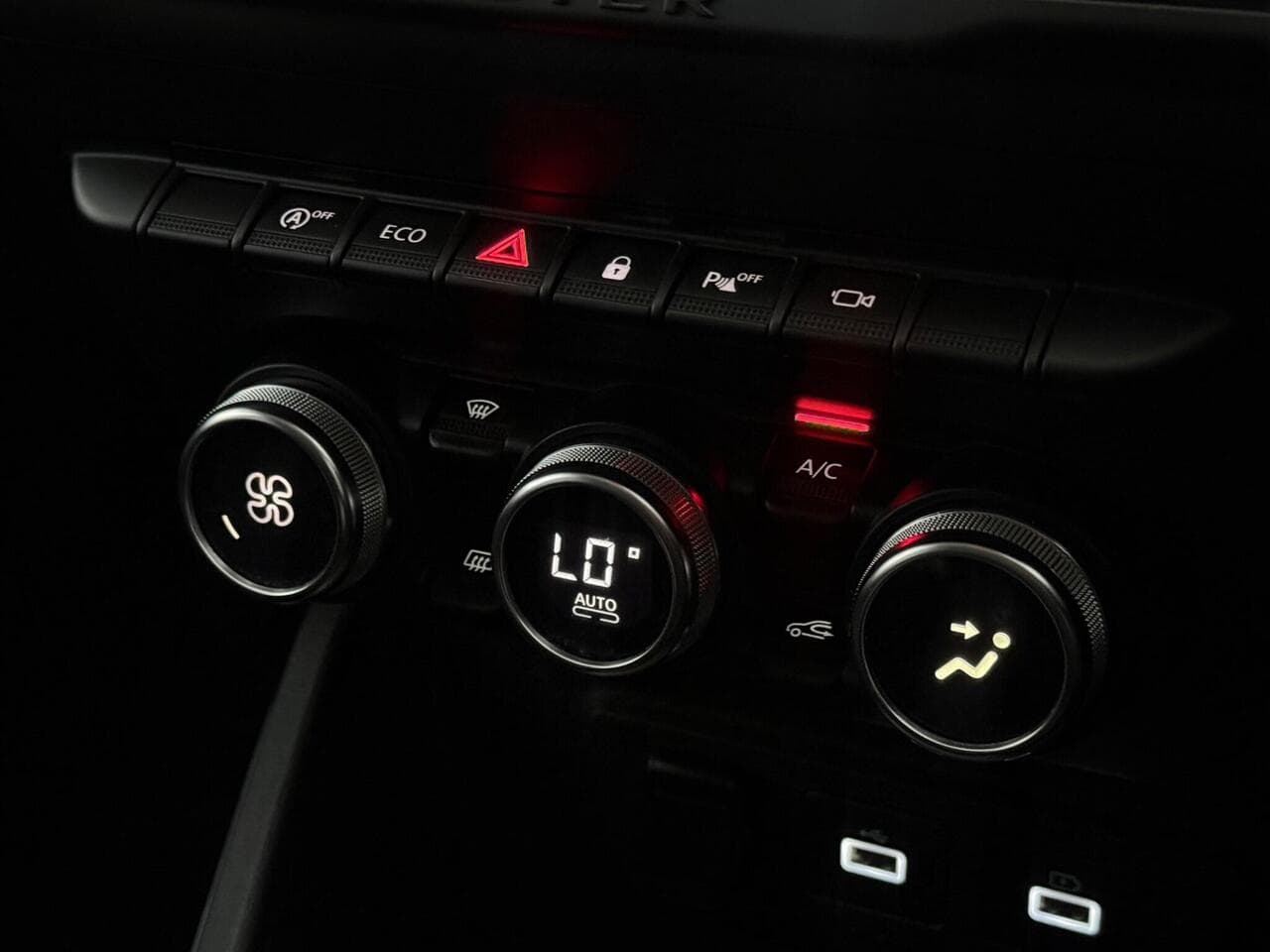 Dacia Duster thumbnail Misc Controls