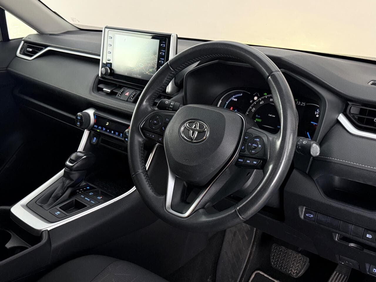 Toyota RAV4 thumbnail Inconclusive