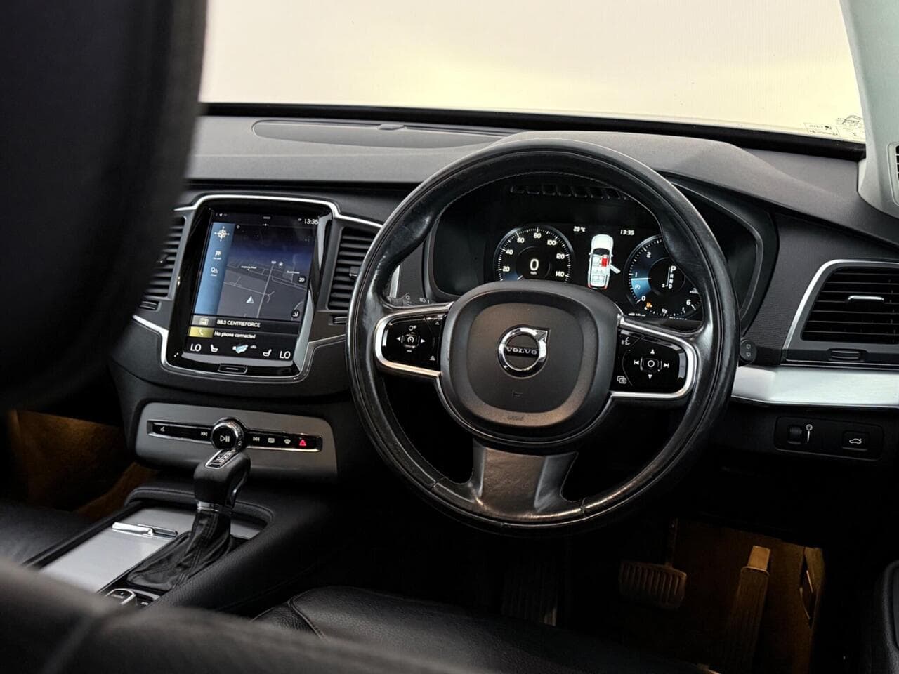Volvo XC90 thumbnail Steering Wheel