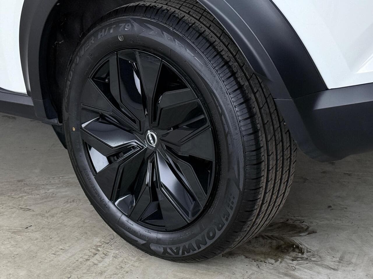 Nissan Juke thumbnail Wheel