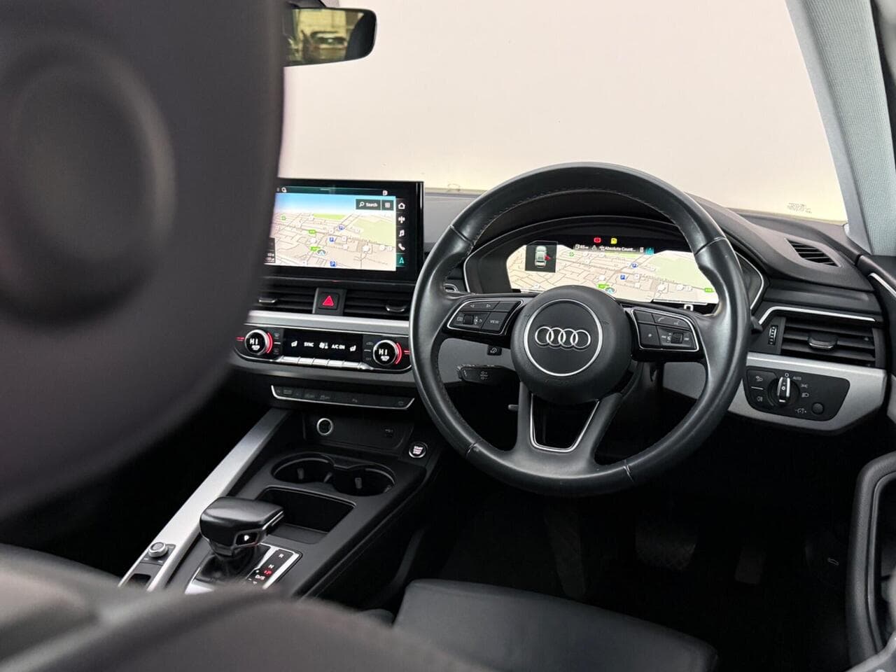 Audi A4 thumbnail Interior Front