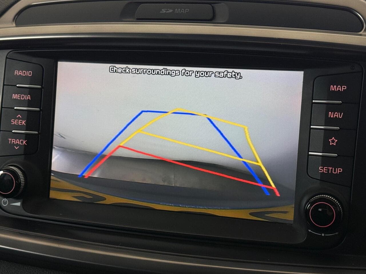 Kia Sorento thumbnail Infotainment System