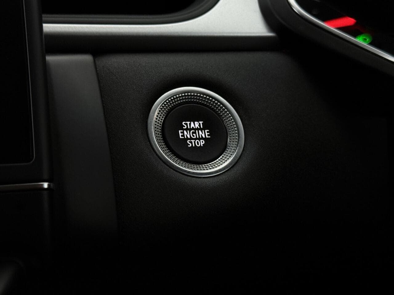 Renault Captur thumbnail Misc Controls