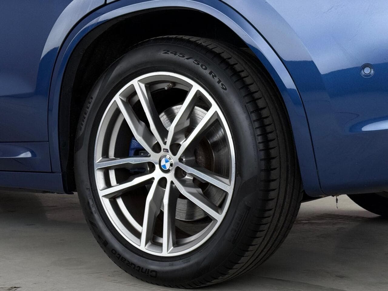BMW X3 thumbnail Wheel