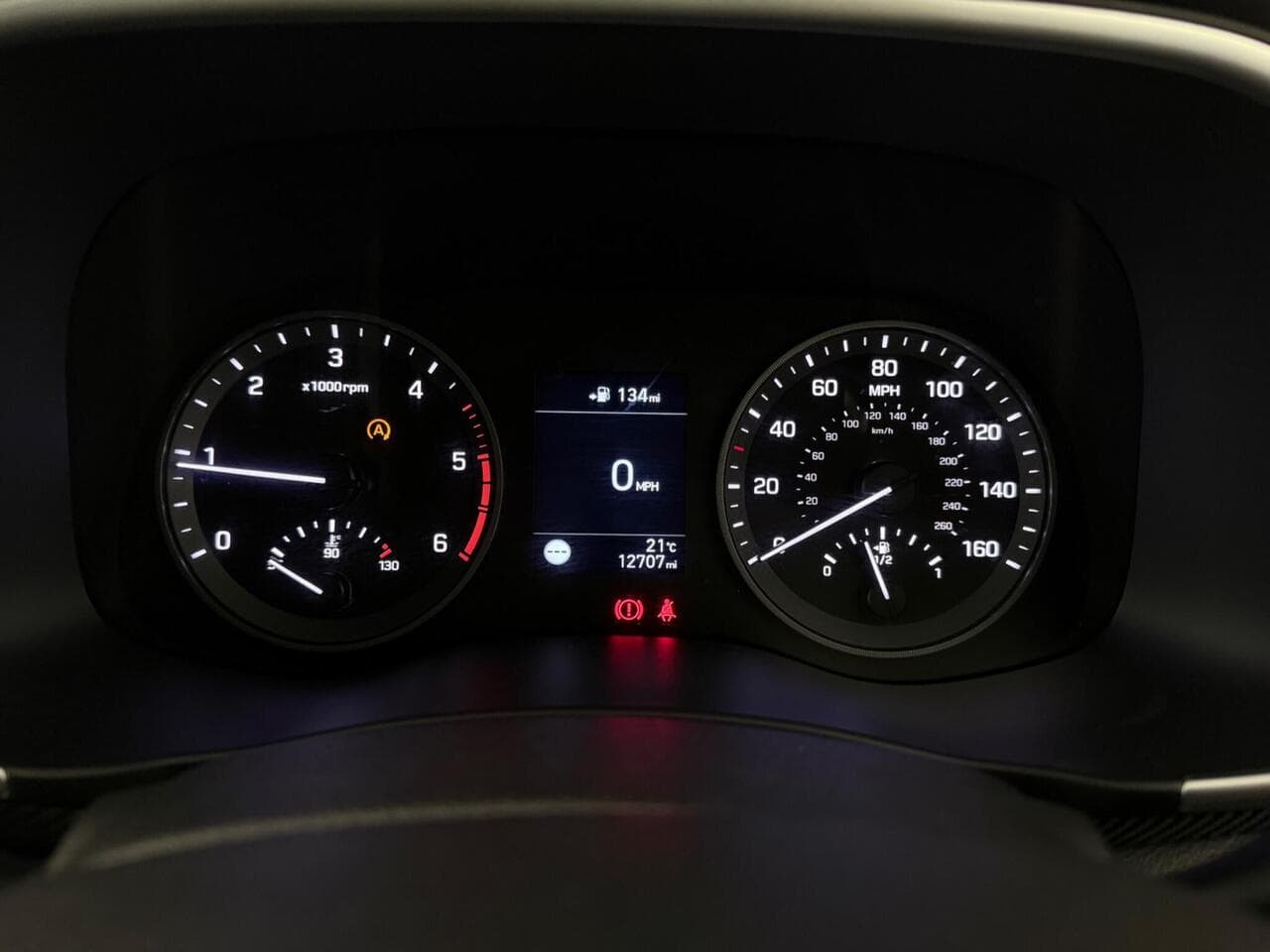 Hyundai TUCSON thumbnail Driver Instruments