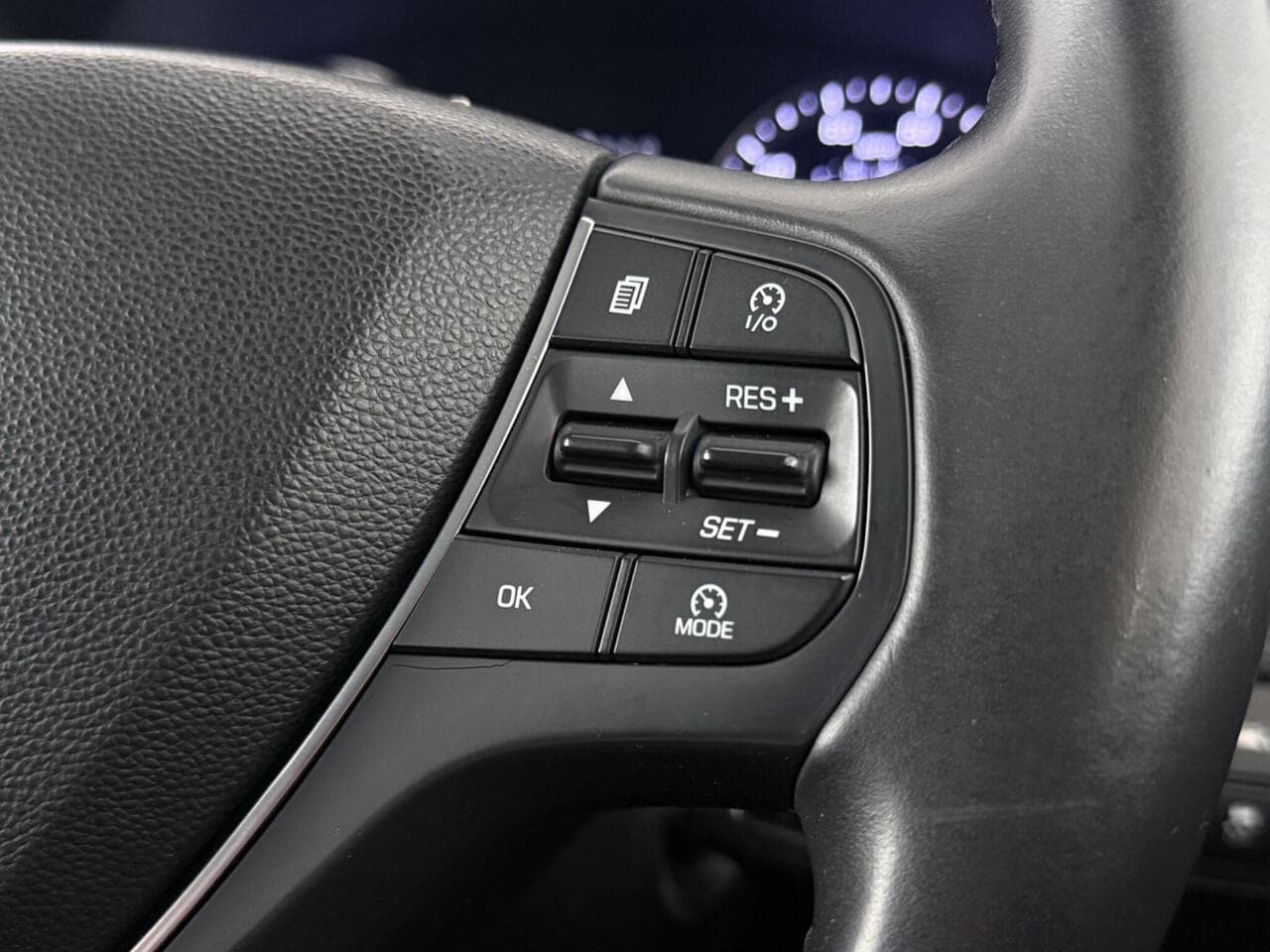 Hyundai i20 thumbnail Misc Controls