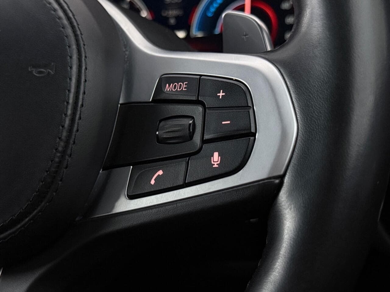 BMW 5 Series thumbnail Misc Controls