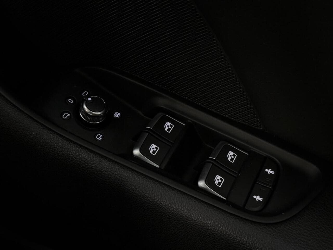 Audi A3 thumbnail Misc Controls