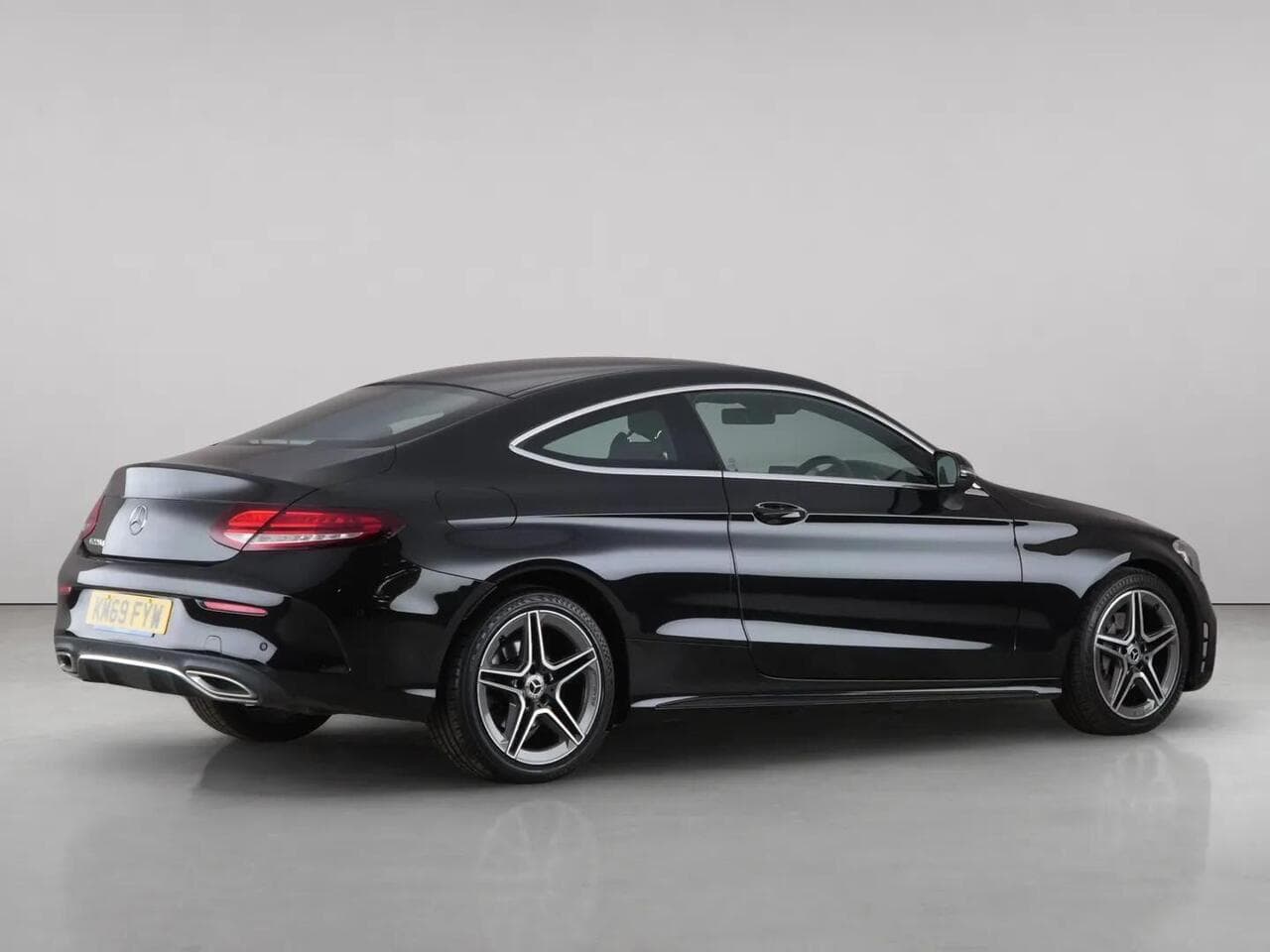 Mercedes-Benz C Class thumbnail Side Right