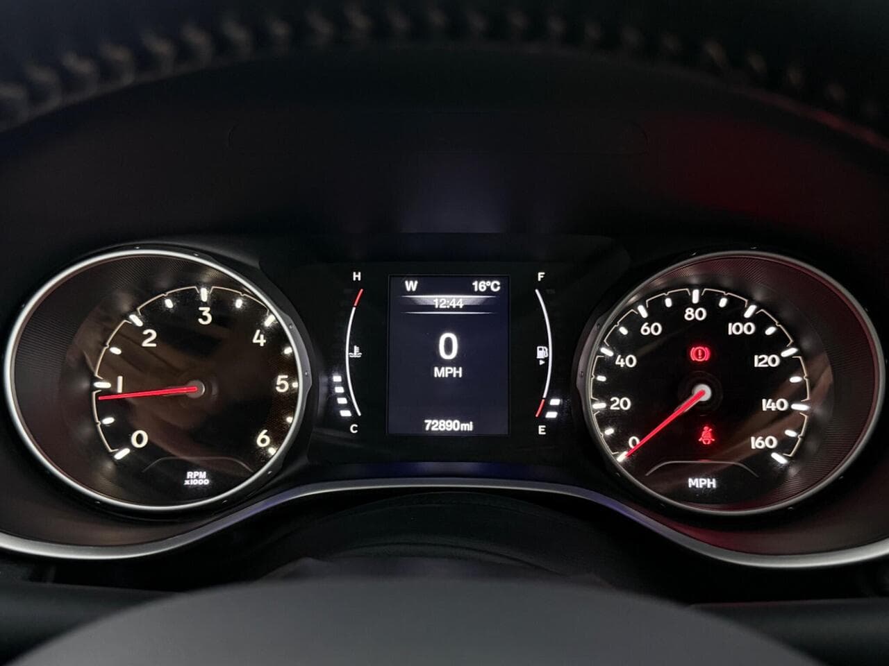 Jeep Compass thumbnail Driver Instruments