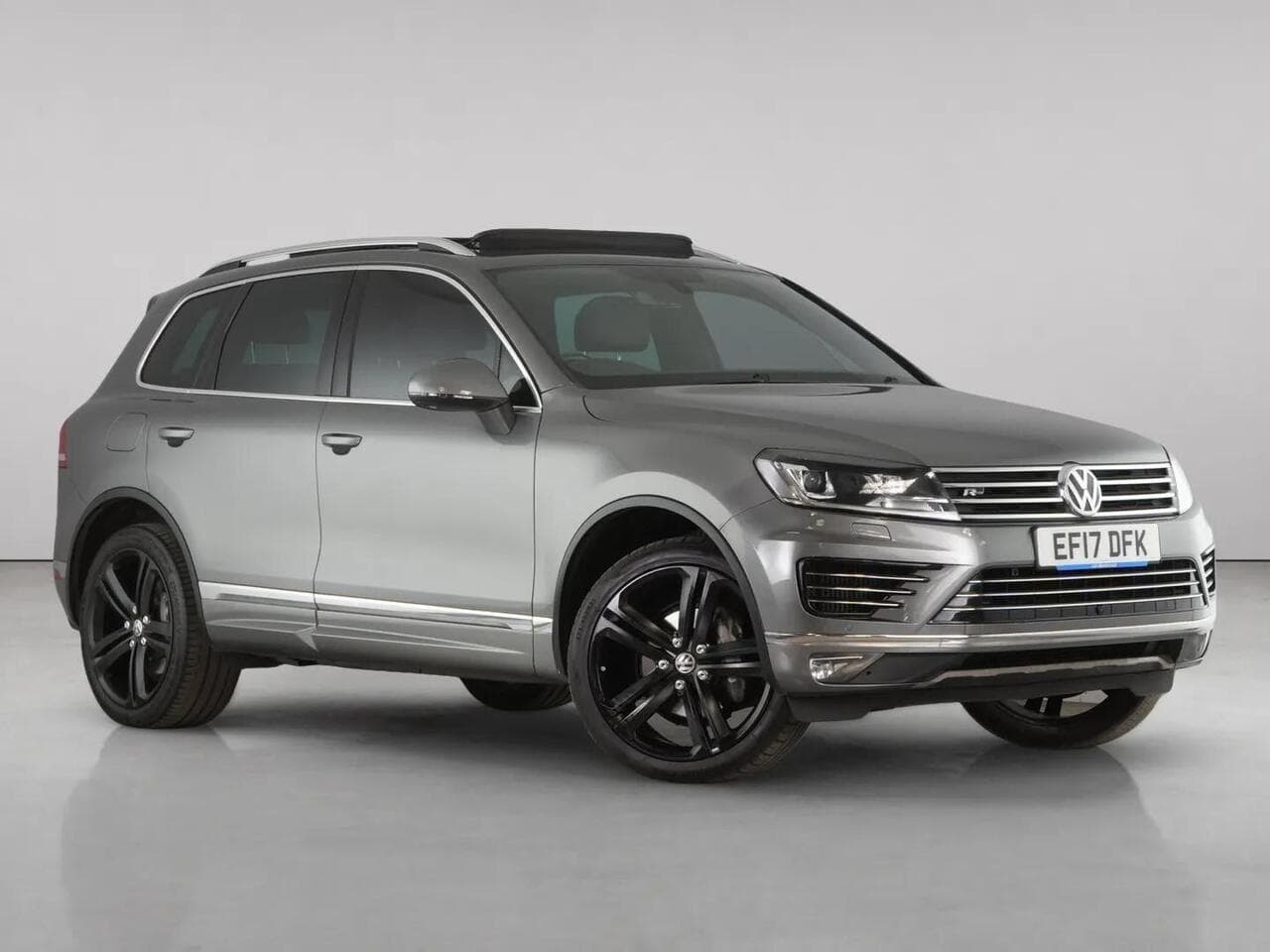 Volkswagen Touareg - Volkswagen Touareg 3.0 TDI V6 BlueMotion Tech R-Line Plus SUV 5dr Diesel Tiptronic 4WD Euro 6 (s/s) (262 ps)