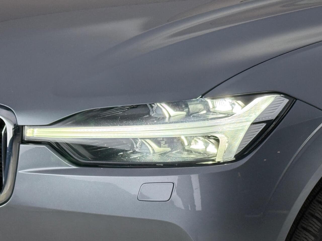 Volvo XC60 thumbnail Lights Front
