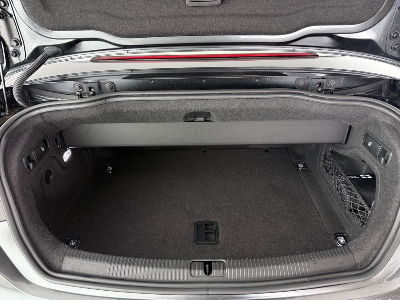 Audi A5 Cabriolet thumbnail Boot