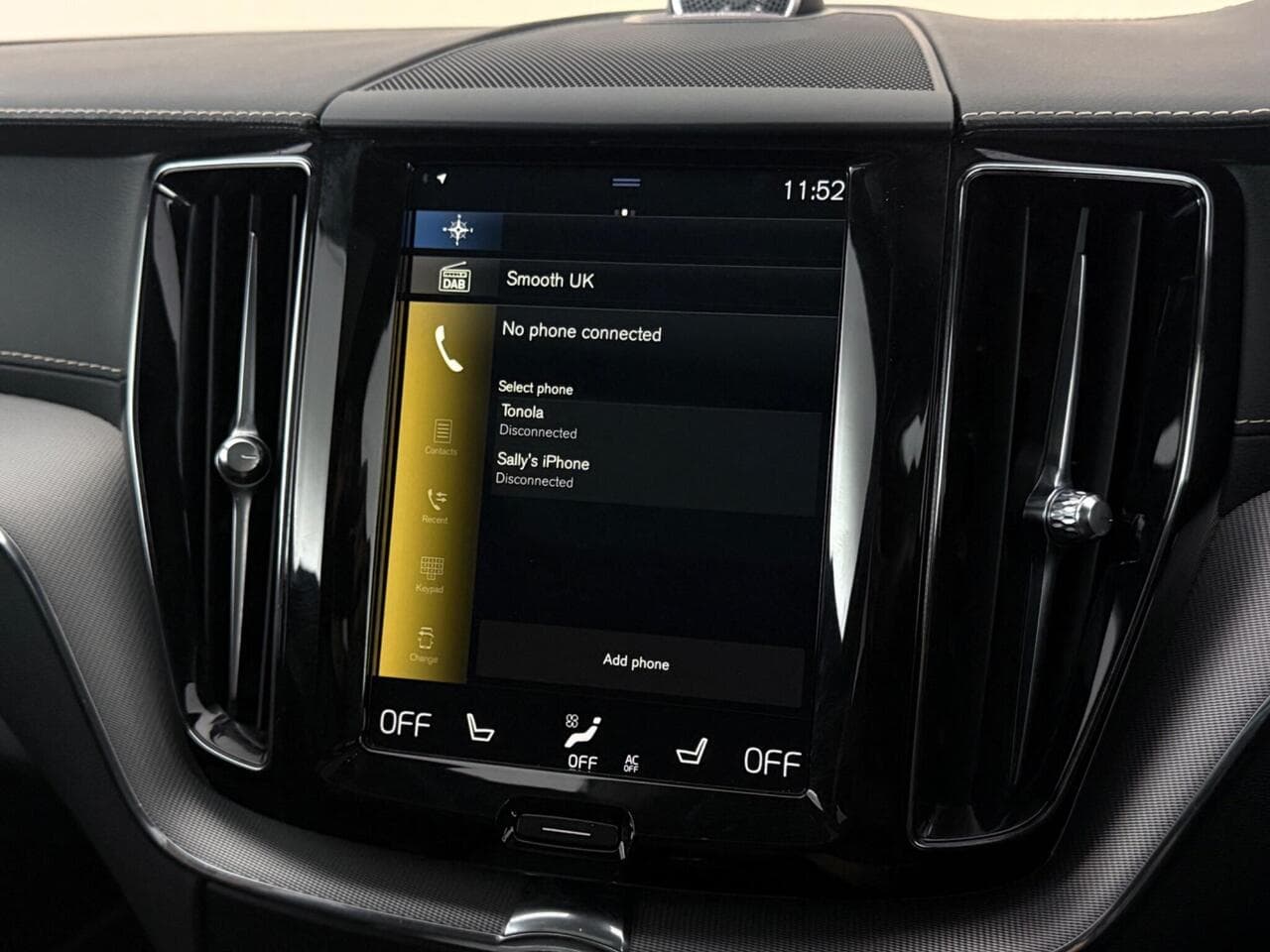 Volvo XC60 thumbnail Infotainment System