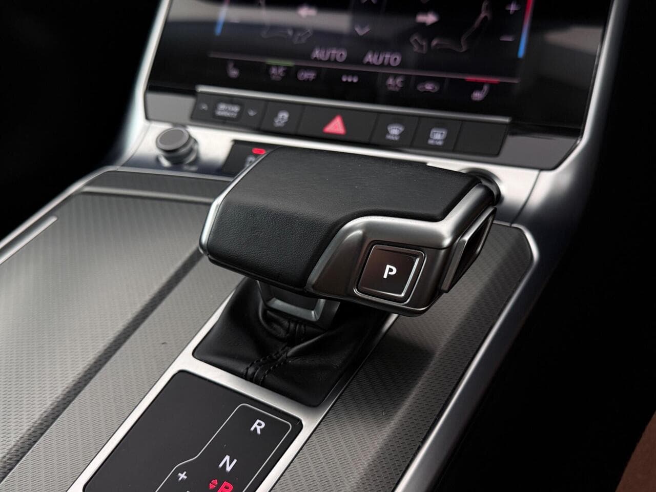 Audi A6 Avant thumbnail Misc Controls