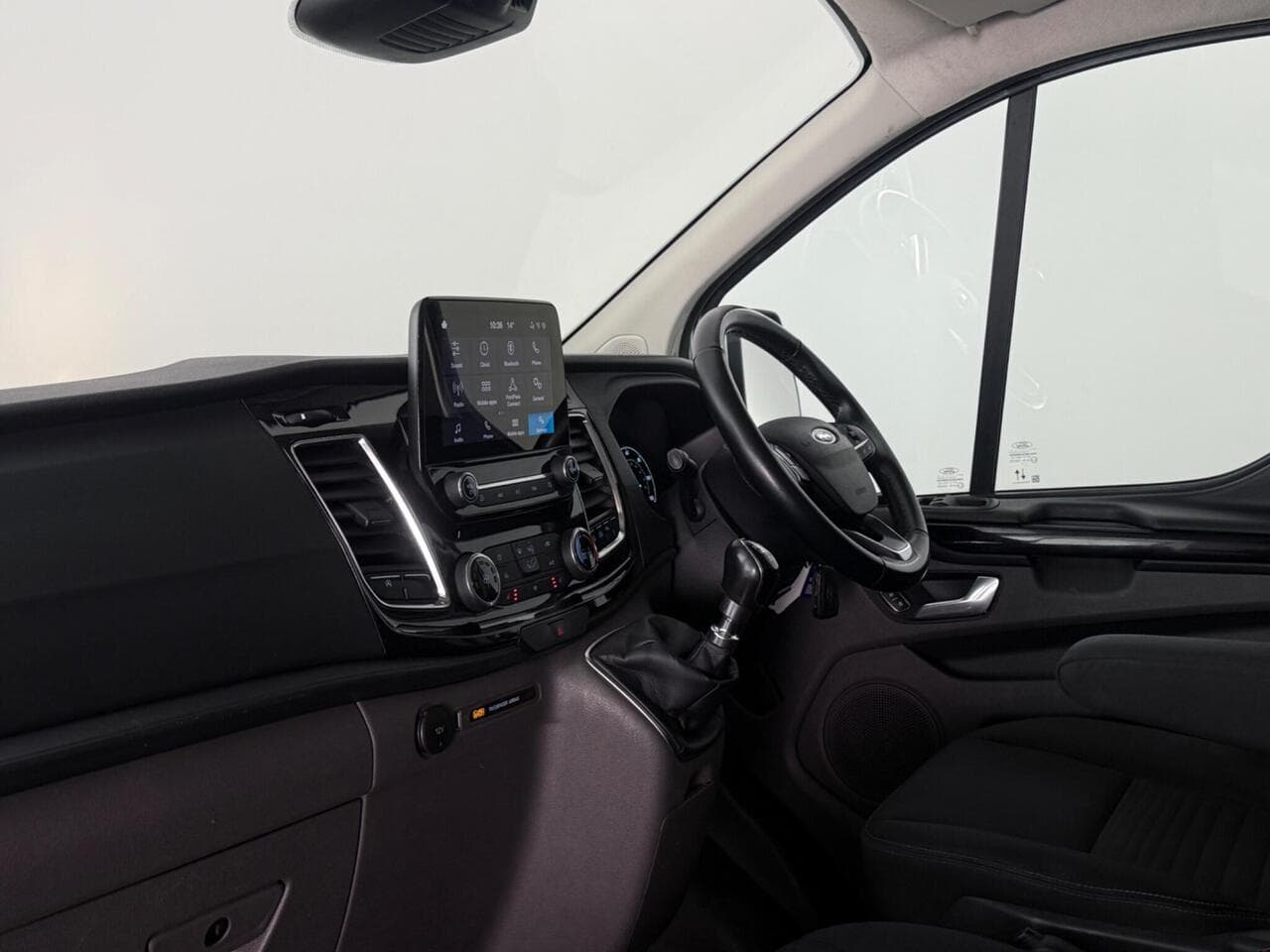 Ford Transit Custom thumbnail Interior Front