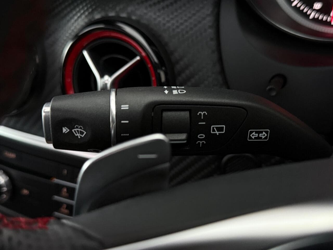 Mercedes-Benz A Class thumbnail Misc Controls