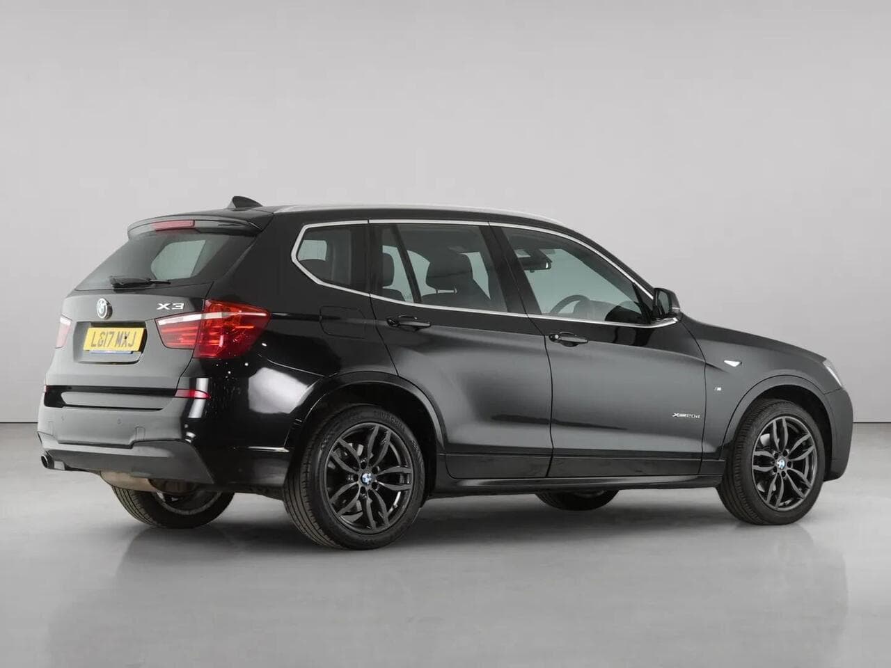 BMW X3 thumbnail Rear Right