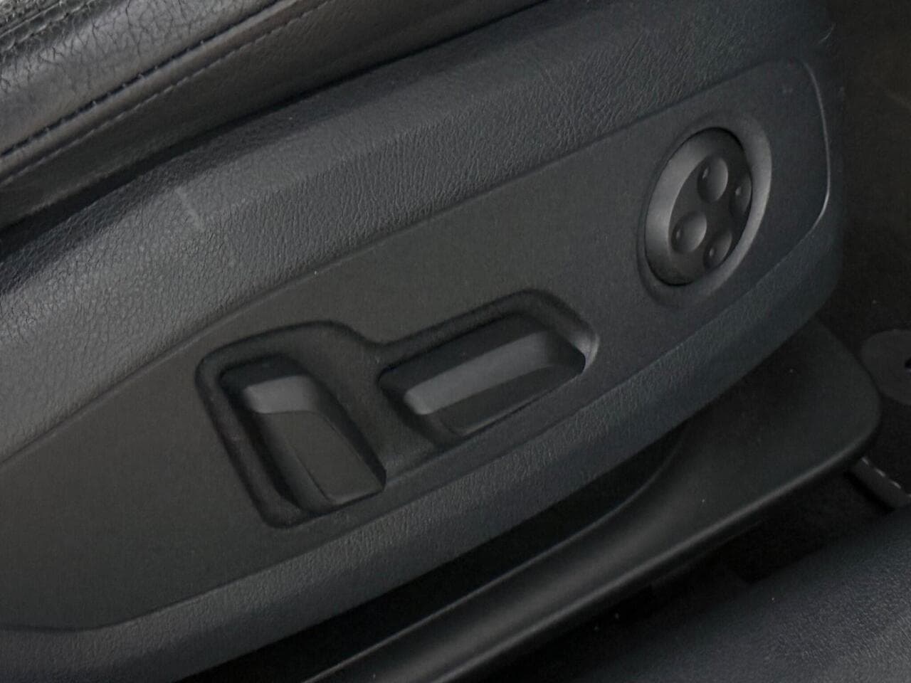 Audi A5 thumbnail Door Interior