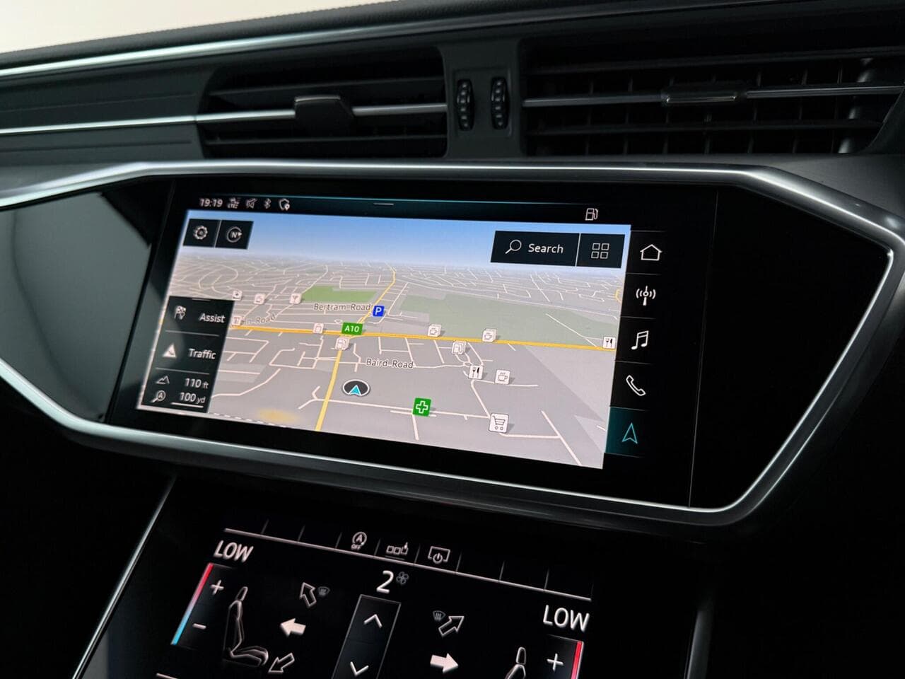 Audi A6 Saloon thumbnail Infotainment System
