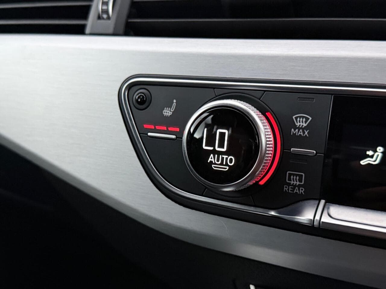 Audi A4 thumbnail Misc Controls
