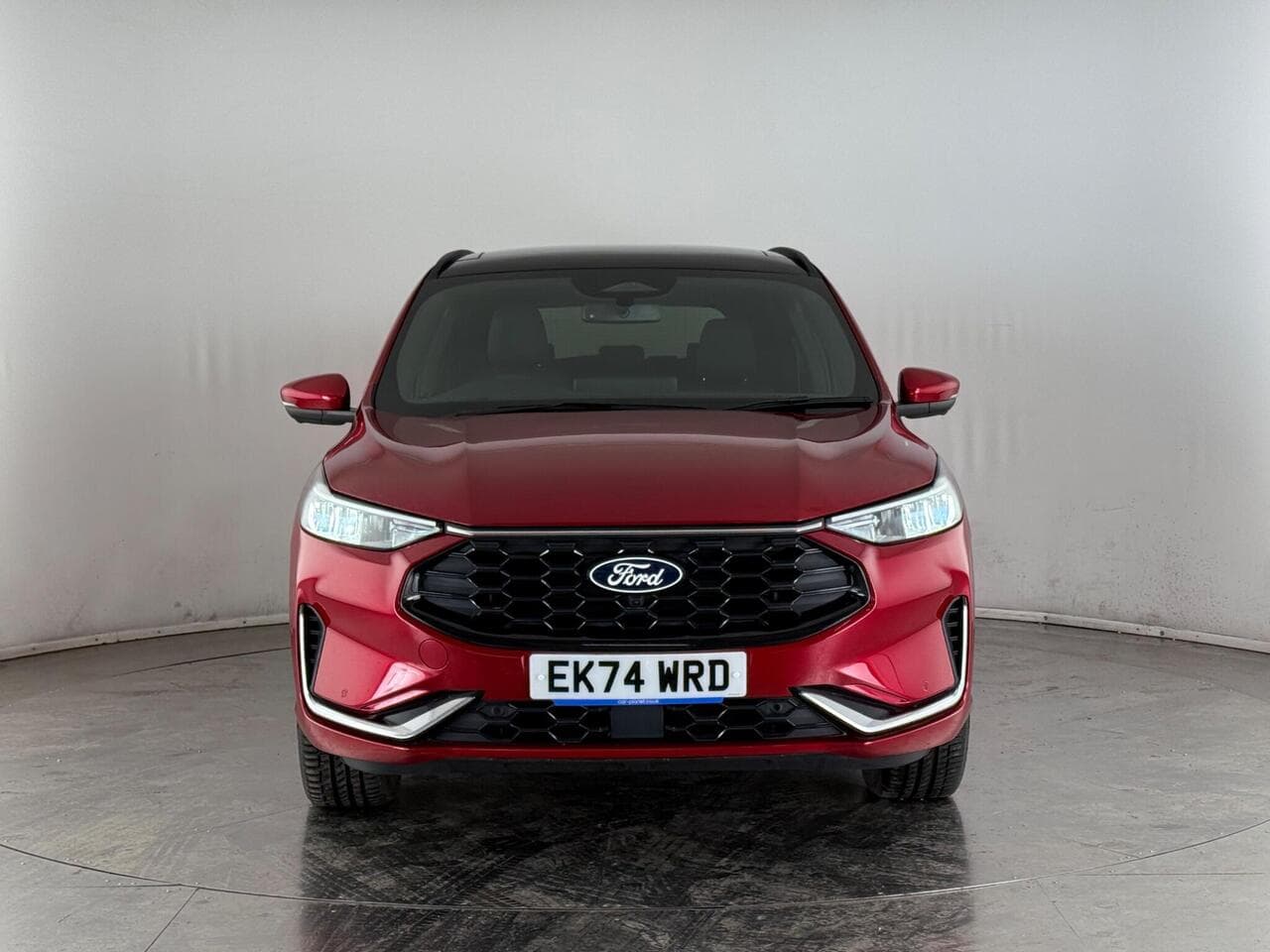 Ford Kuga thumbnail Front
