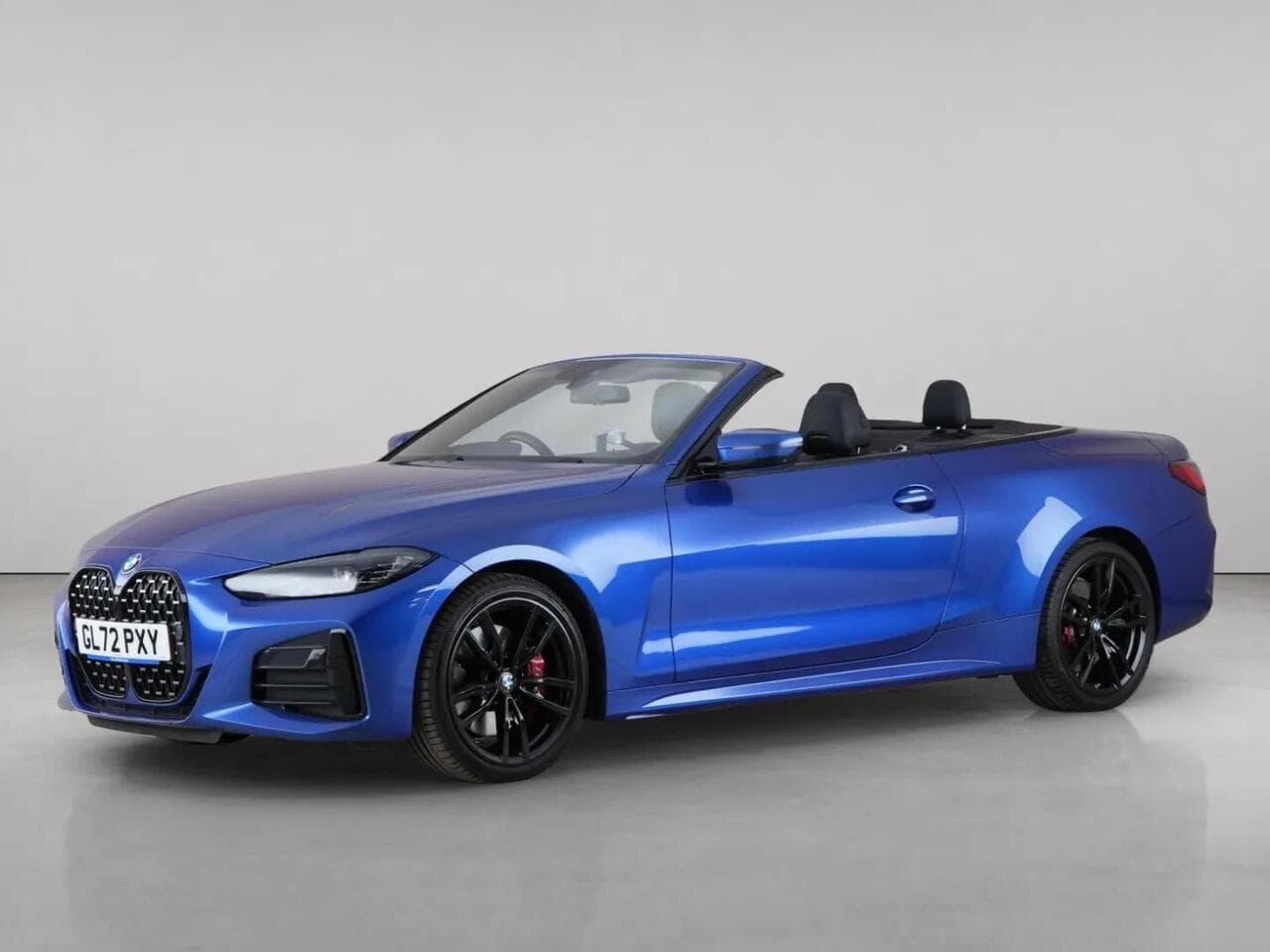 BMW 4 Series thumbnail Front Left