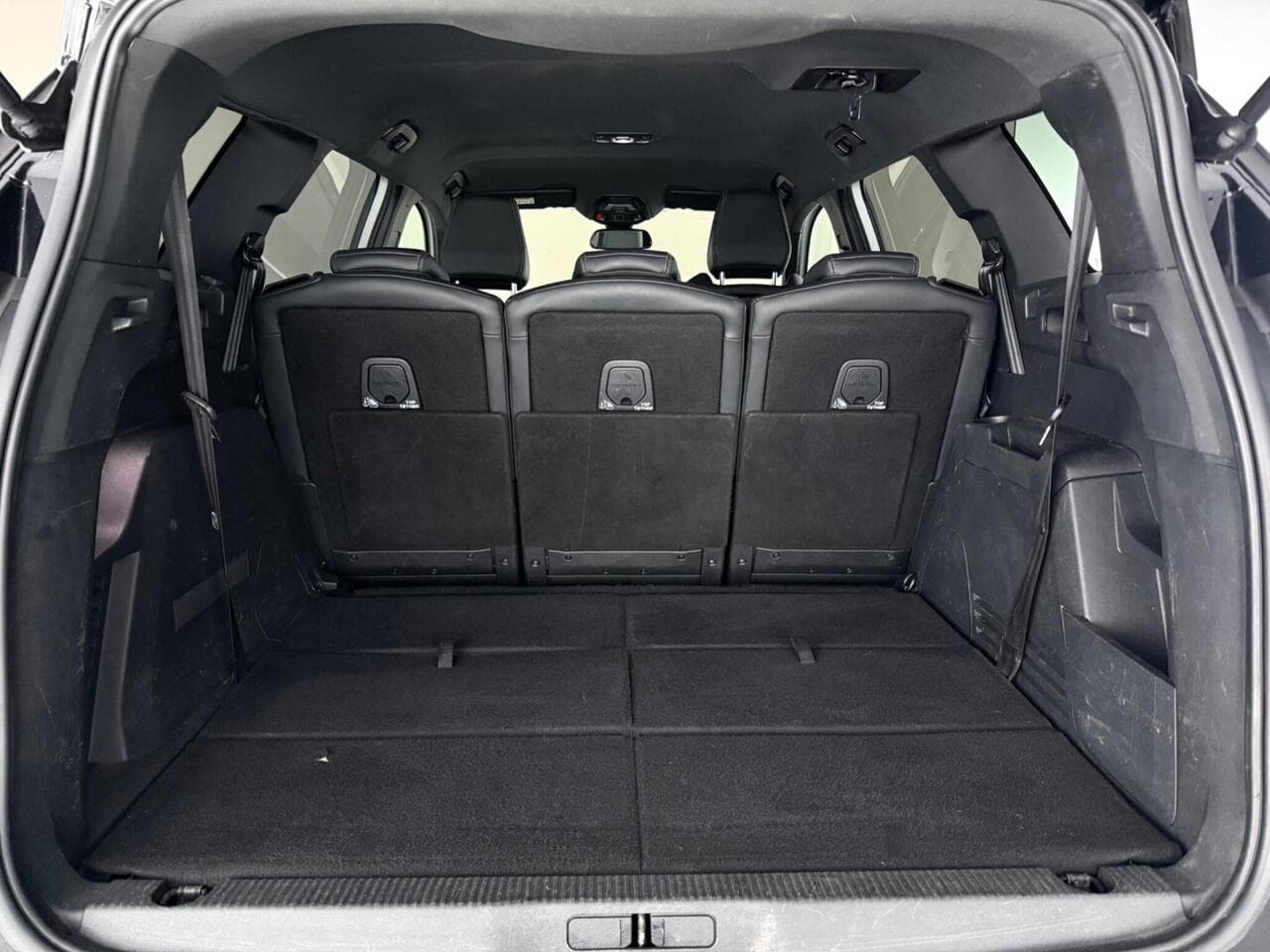 Peugeot 5008 thumbnail Boot