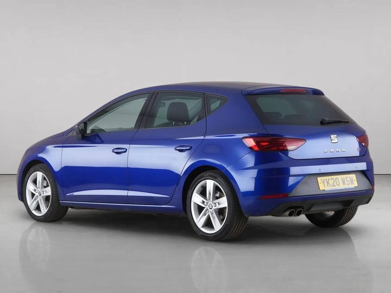 SEAT Leon thumbnail Rear Left