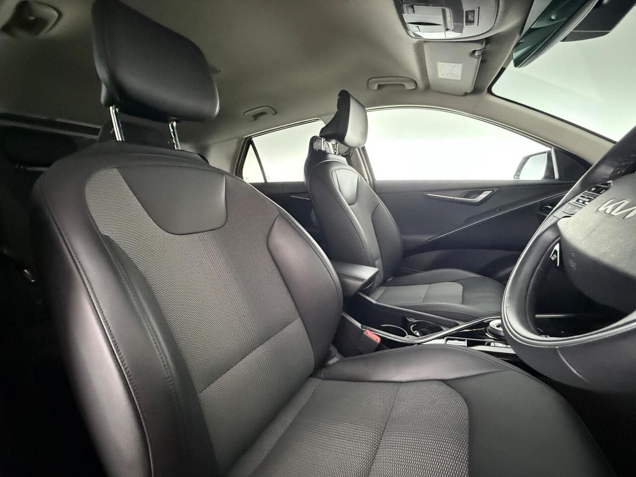 Kia Niro thumbnail Seat Driver