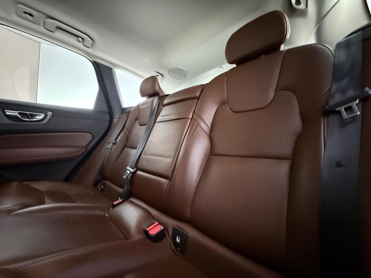 Volvo XC60 thumbnail Seats Rear