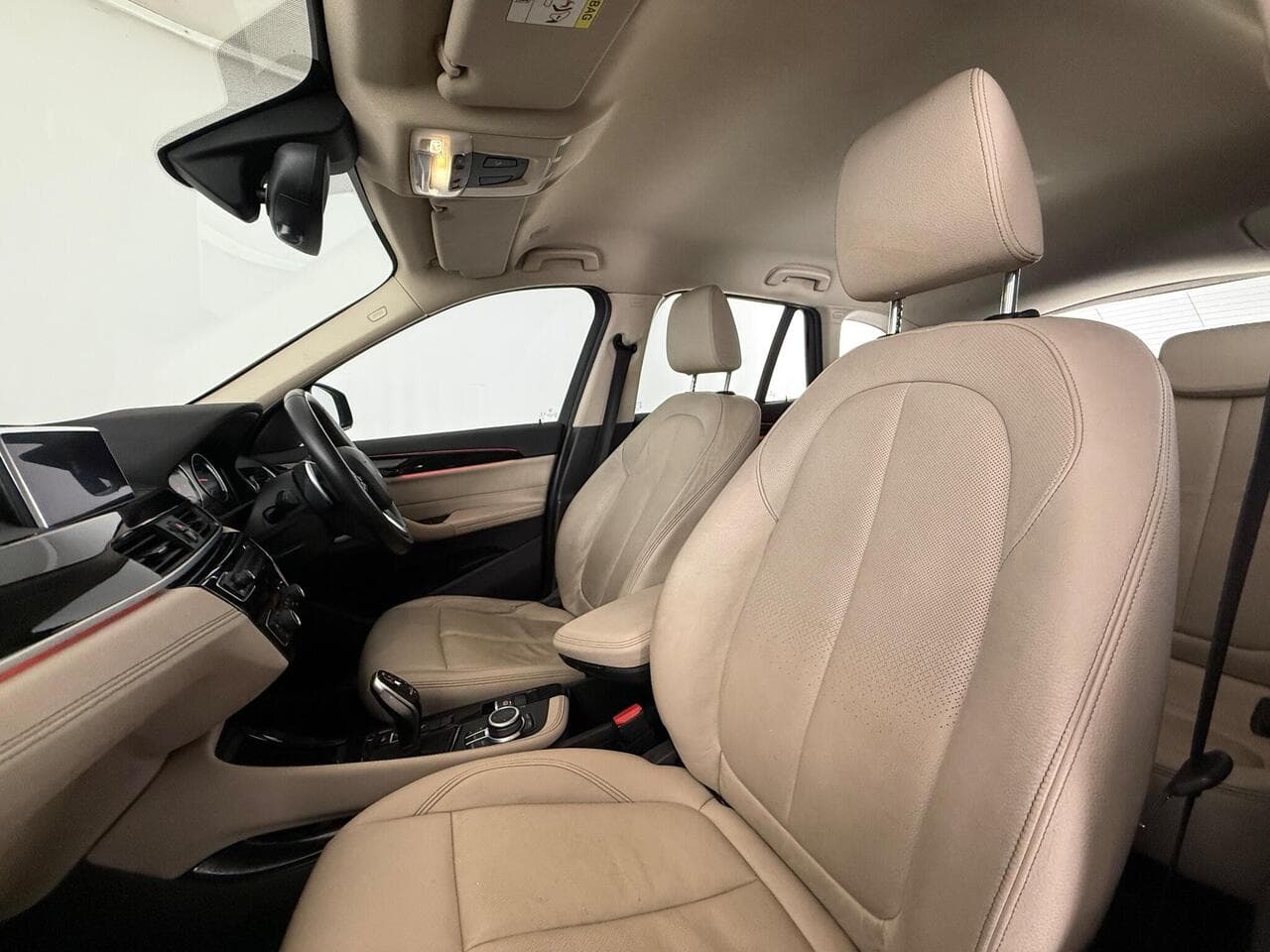 BMW X1 thumbnail Seat Front Passenger