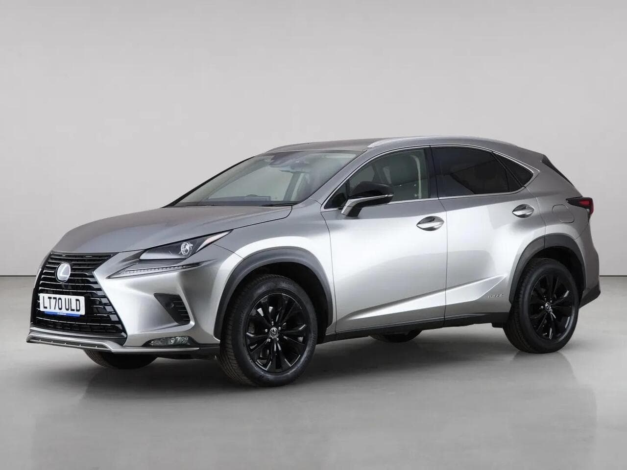 Lexus NX thumbnail Front Left